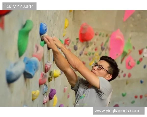 武汉滑板队在世界攀岩锦标赛中的心理素质分析与表现评估 武汉滑板队在世界攀岩锦标赛中的心理素质分析与表现评估