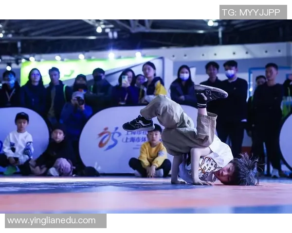 深圳街舞队勇夺全国街舞排行榜第4名展现实力与风采